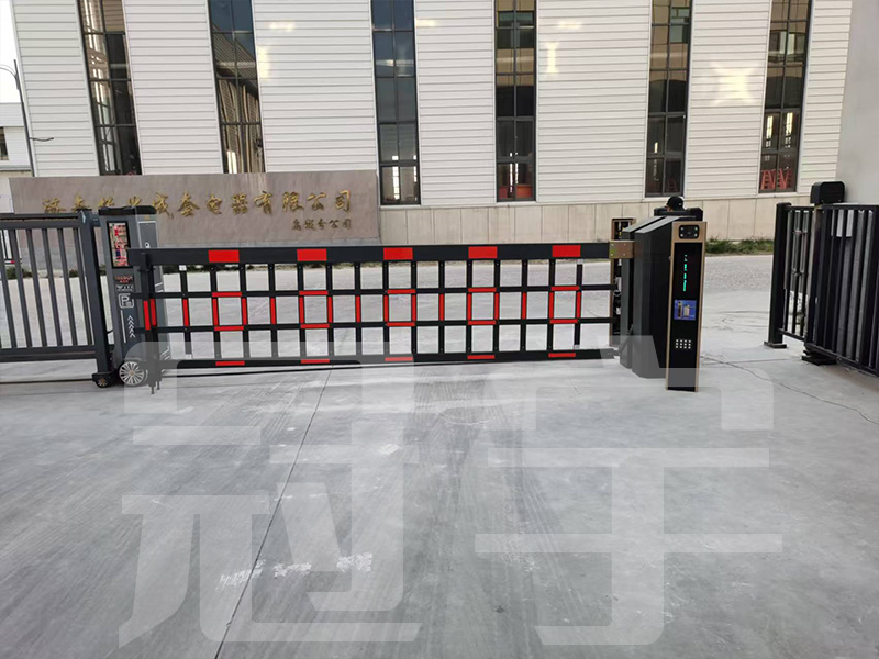 潍坊广告道闸优点